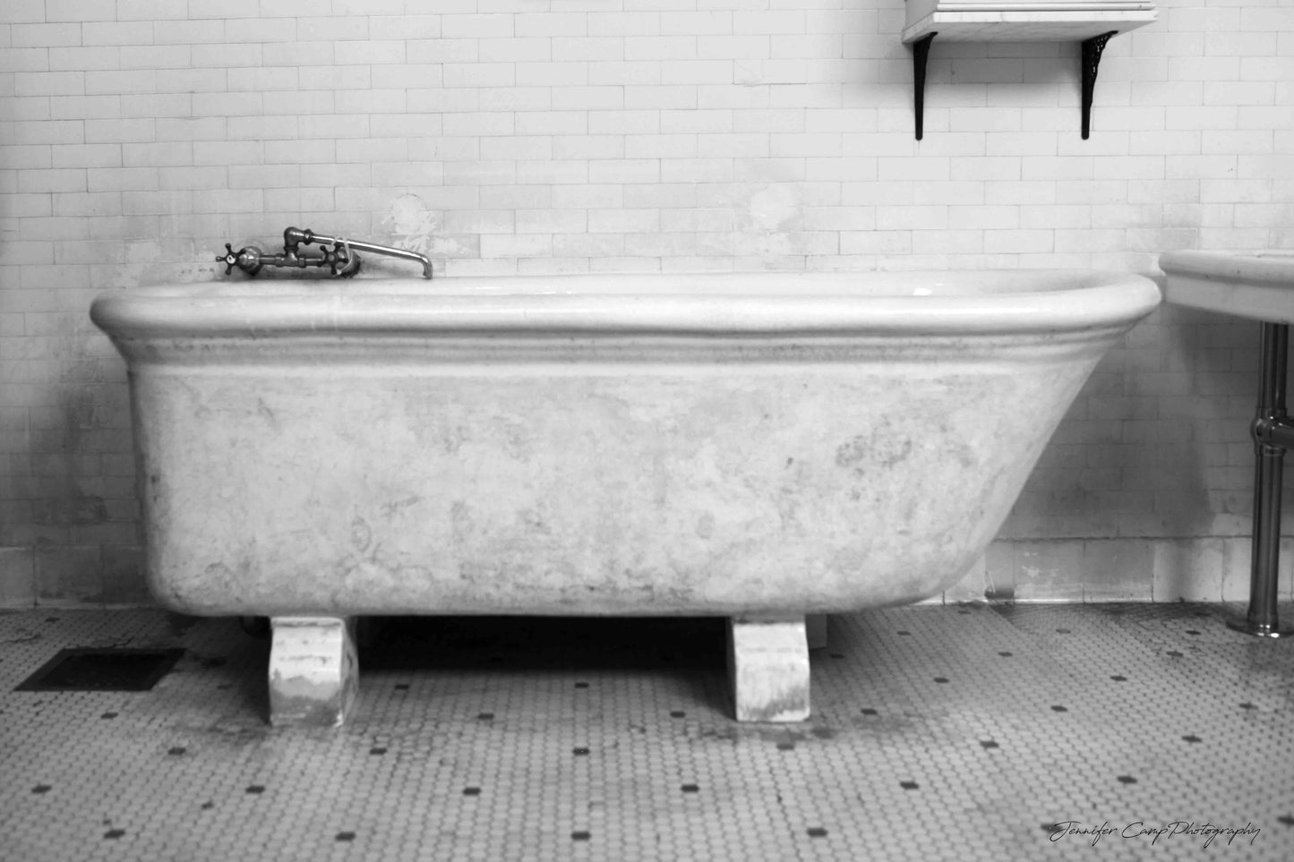 Vintage Clawfoot Bathtub